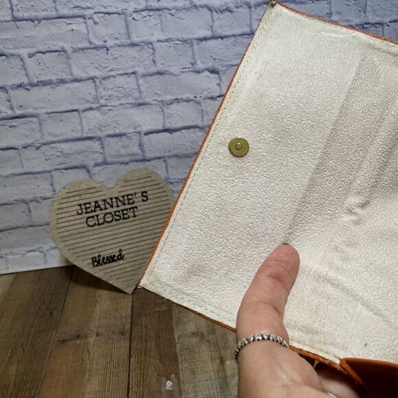 Tory Burch Sunglasses Case - Picture 6 of 12